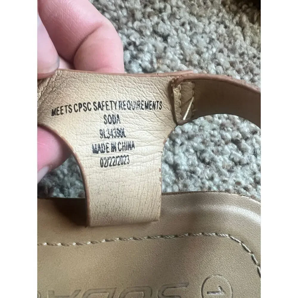 Girls Sandals, Size 1, Soda Brand, Brown, Buckle, Weave, Open Toe, Summer